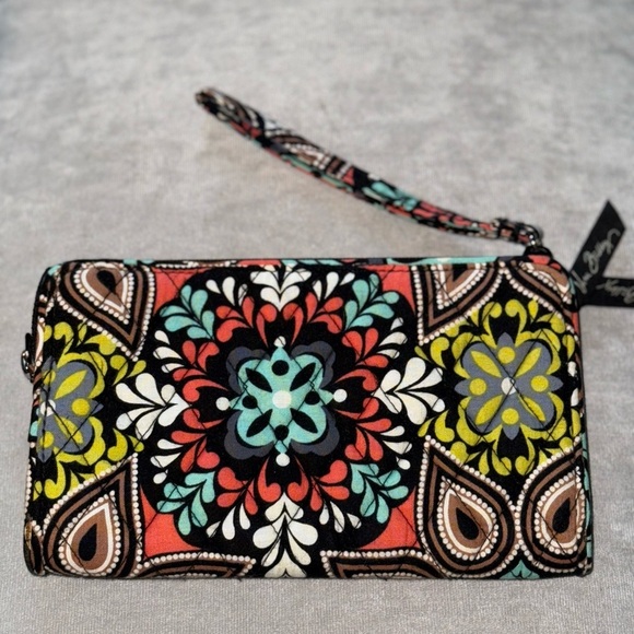 VERA BRADLEY Paisley Floral Embroidered Boho Black Wallet Wrist Strap Clutch - Picture 2 of 13